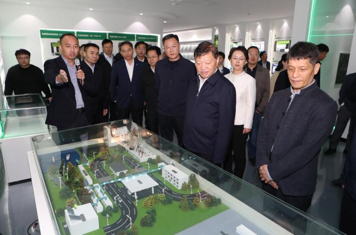 市委市政府 2025 年第三次重特大产业项目攻坚拉练走进涟水：走访世椿氢能装备项目